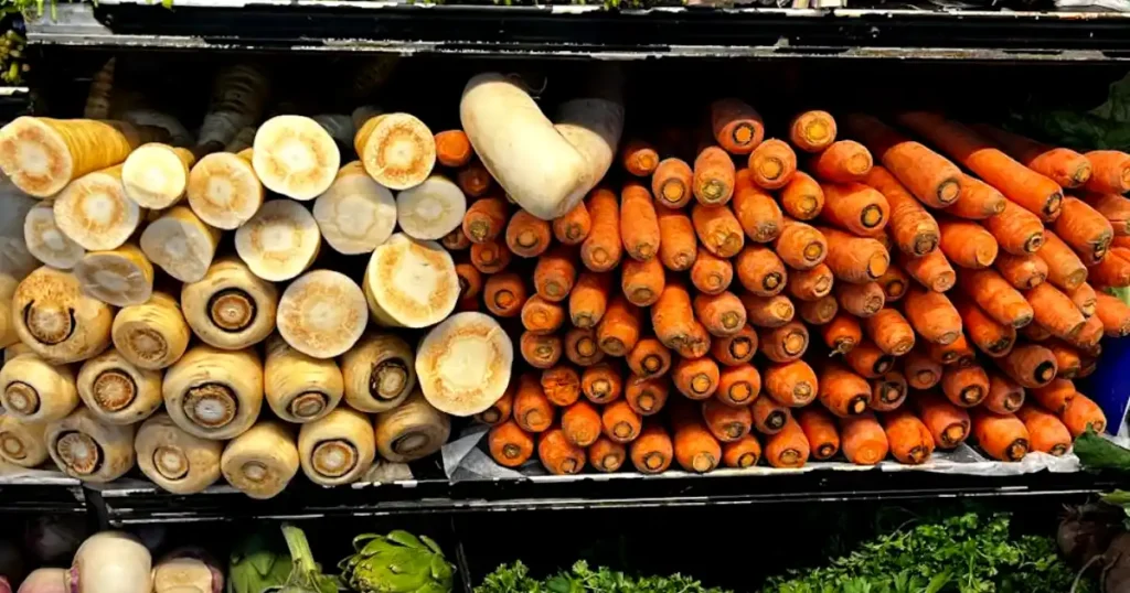 Carrots and Parsnips, Plant Smart, Optimal Seasons for 40 Vegetable Varieties